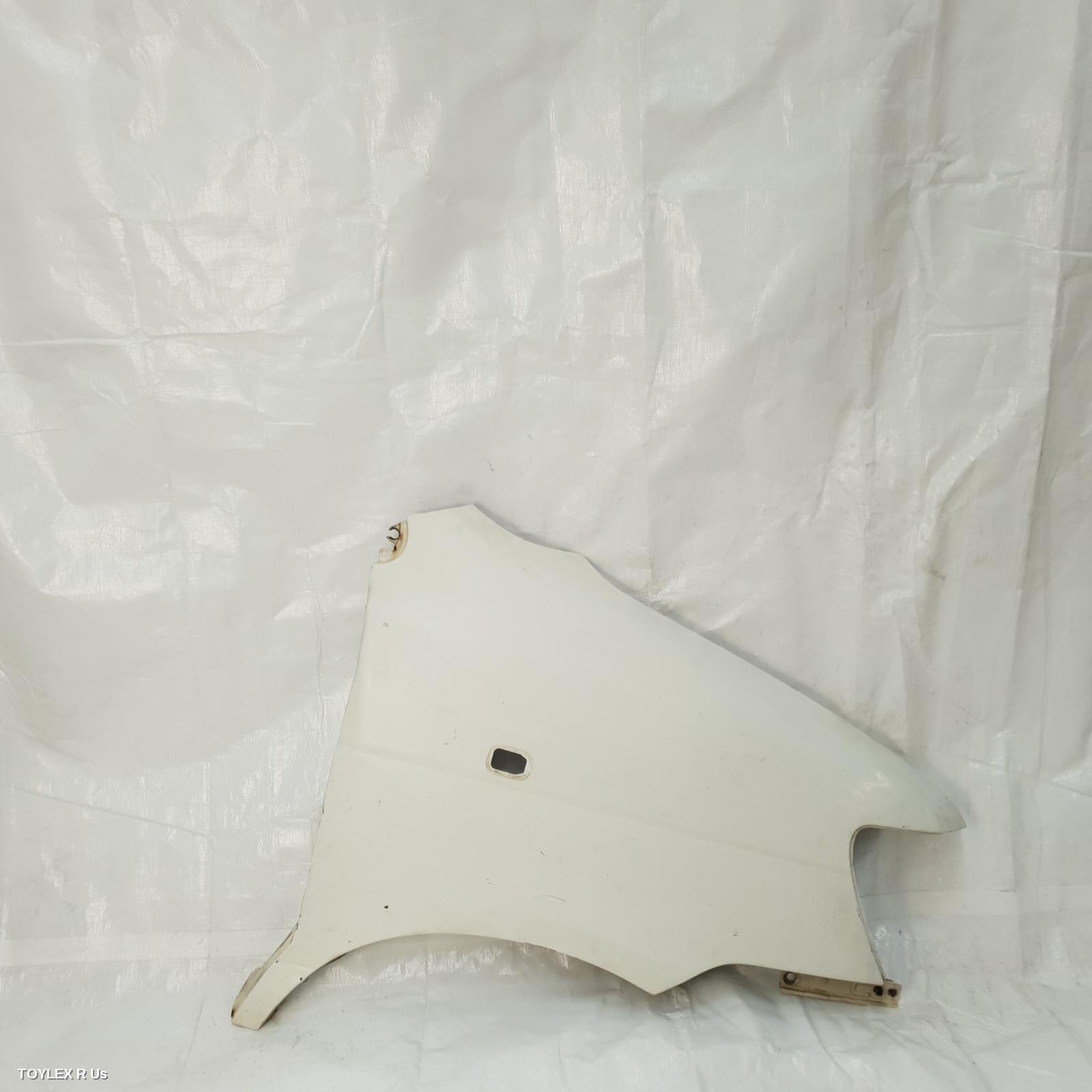 TOYOTA SPACIA 2000 Right Guard SR40