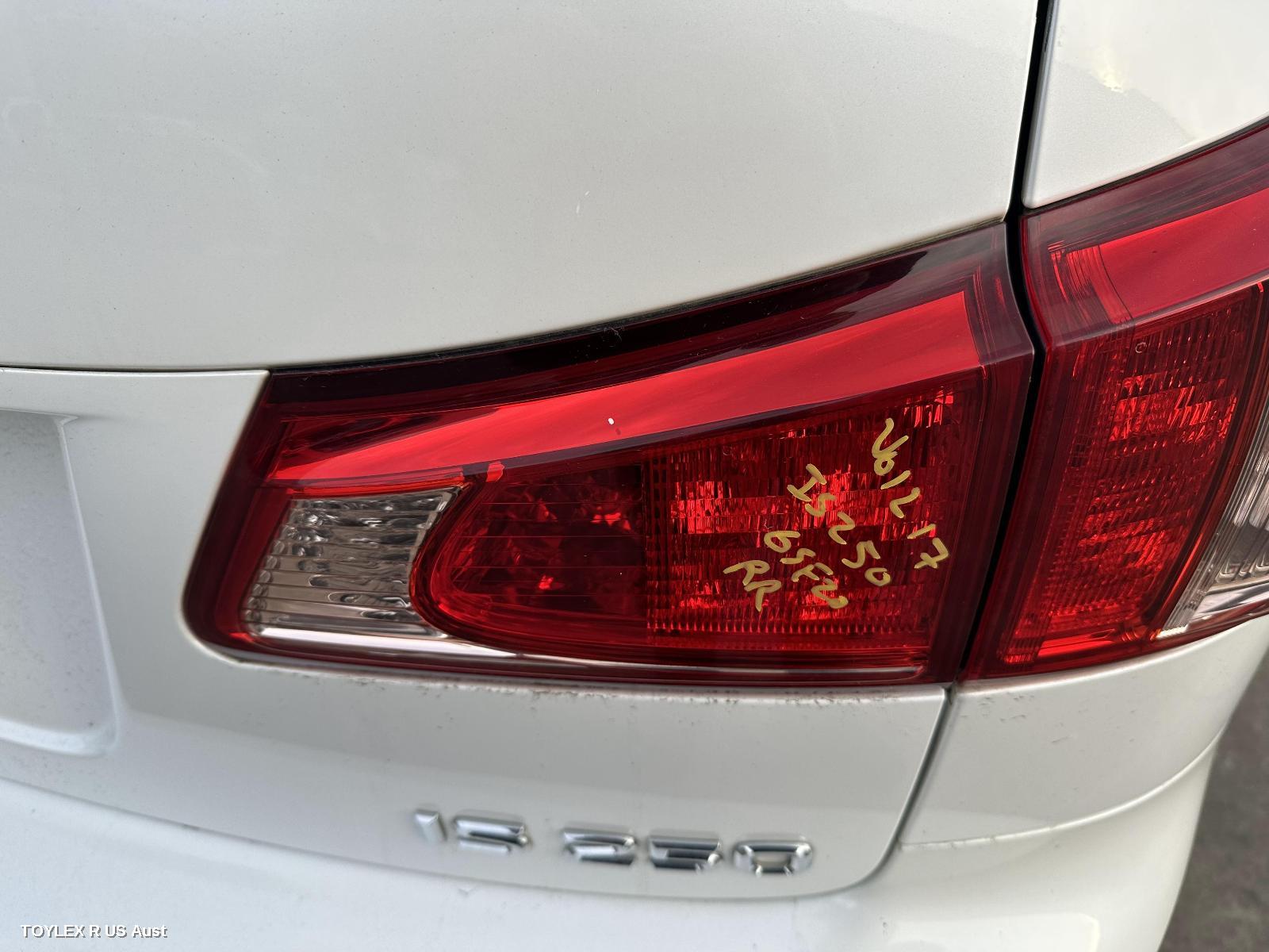 LEXUS IS250/IS250C 2011 Rear Garnish IS250/IS350, BOOTLID LAMP (RH SIDE), GSE20R/GSE21R, SEDAN