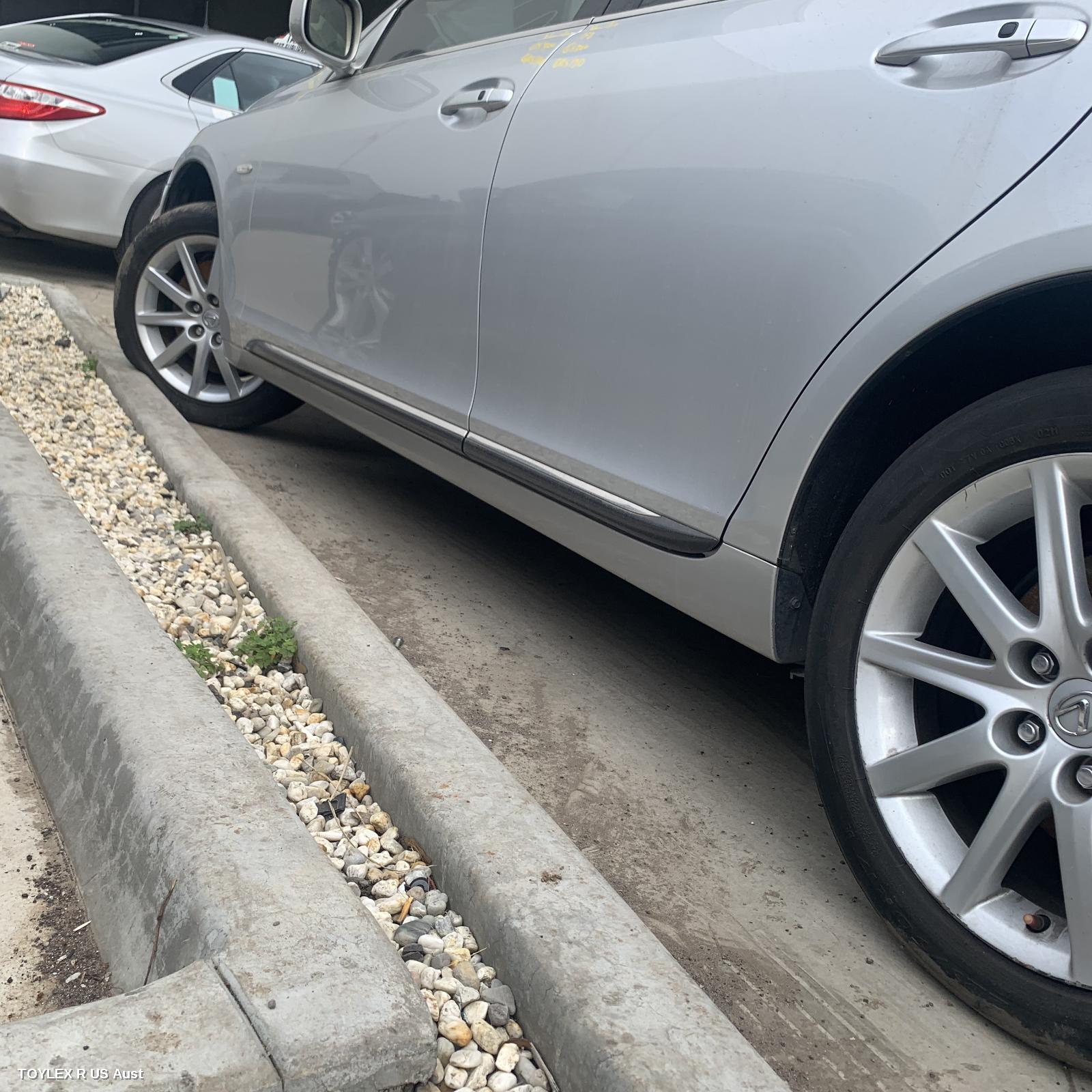 LEXUS GS 2005 Side Step/Skirt LH SIDE, 190 SERIES