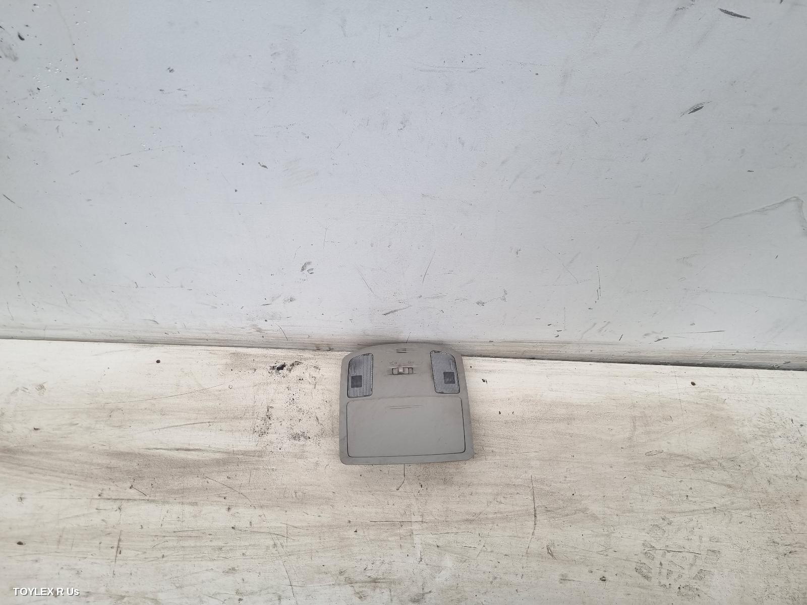 TOYOTA HILUX 2016 Courtesy Light FRONT, W/ SUNGLASS HOLDER TYPE