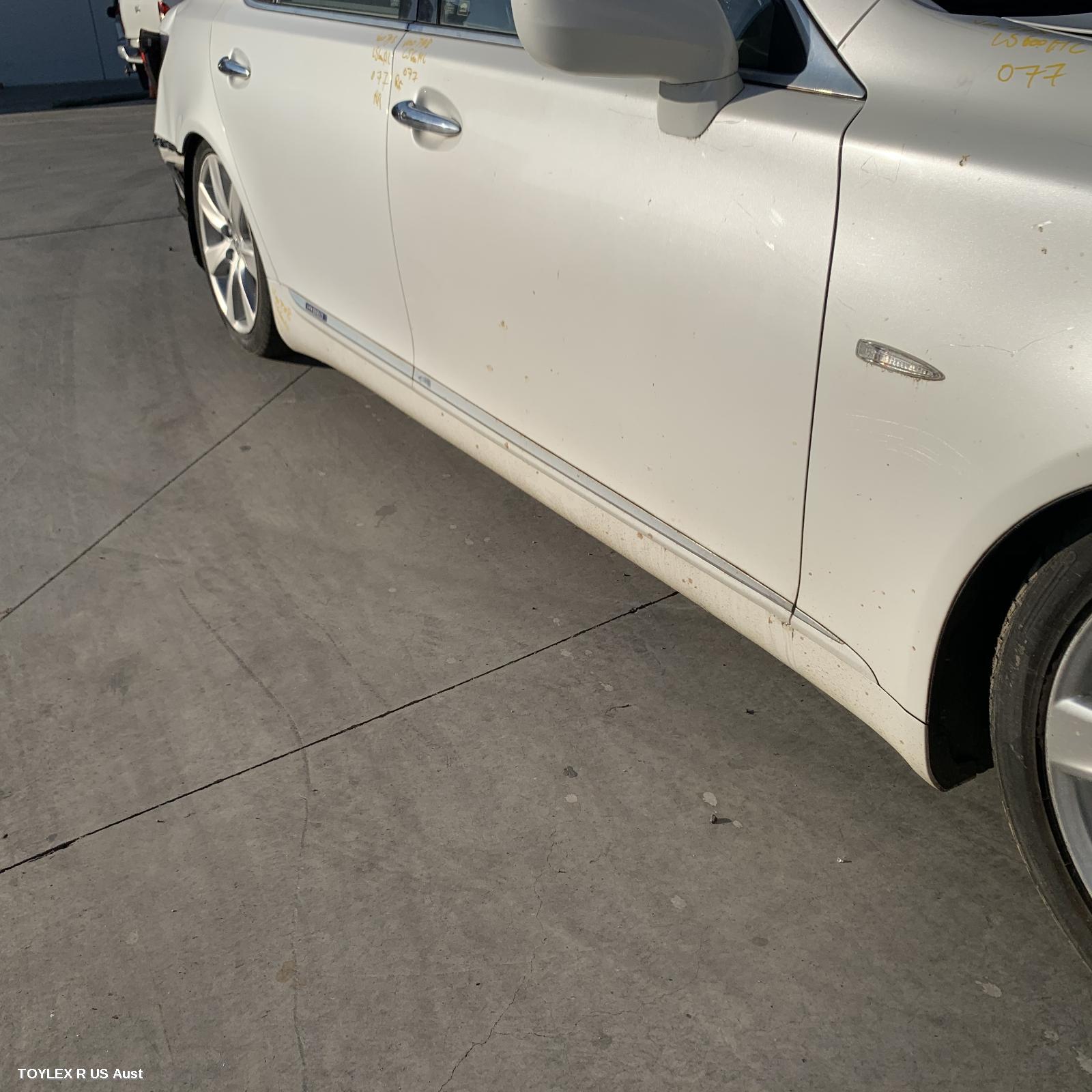 LEXUS LS SERIES 2007 Side Step/Skirt LS460/LS600HL, RH SIDE, 40 SERIES