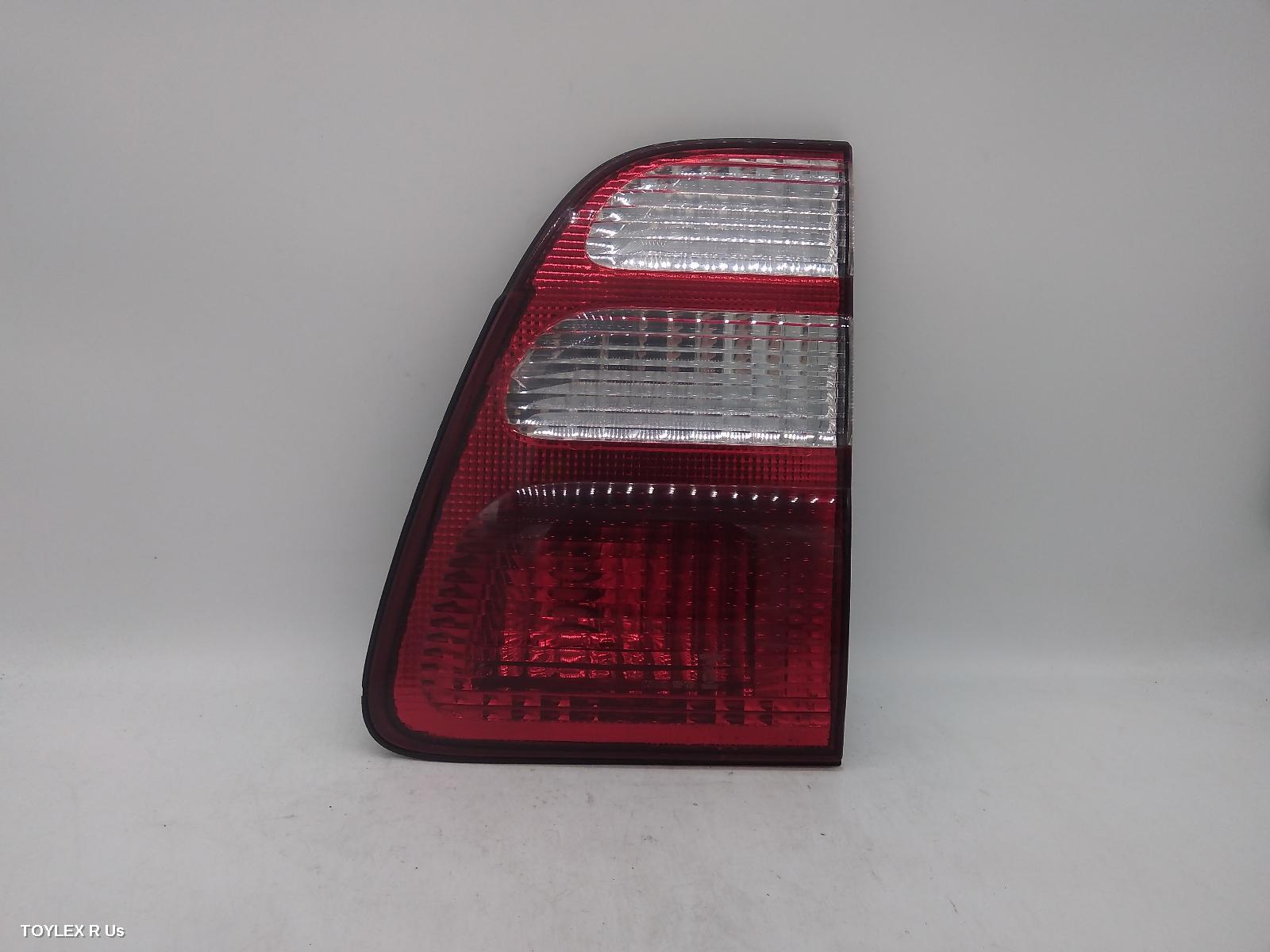 TOYOTA LANDCRUISER 2003 Rear Garnish 100 SERIES, TAILGATE LAMP (RH SIDE)