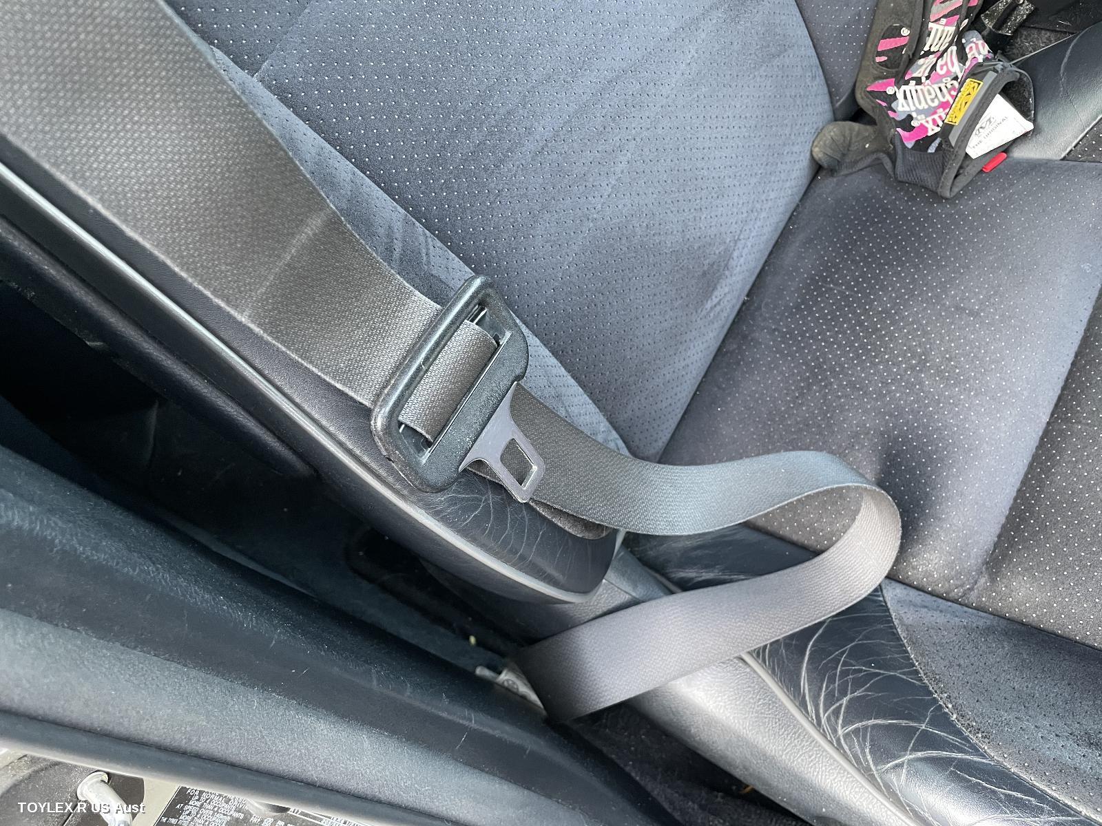 LEXUS IS200/IS300 2003 Seatbelt/Stalk RH FRONT, SEAT BELT ONLY