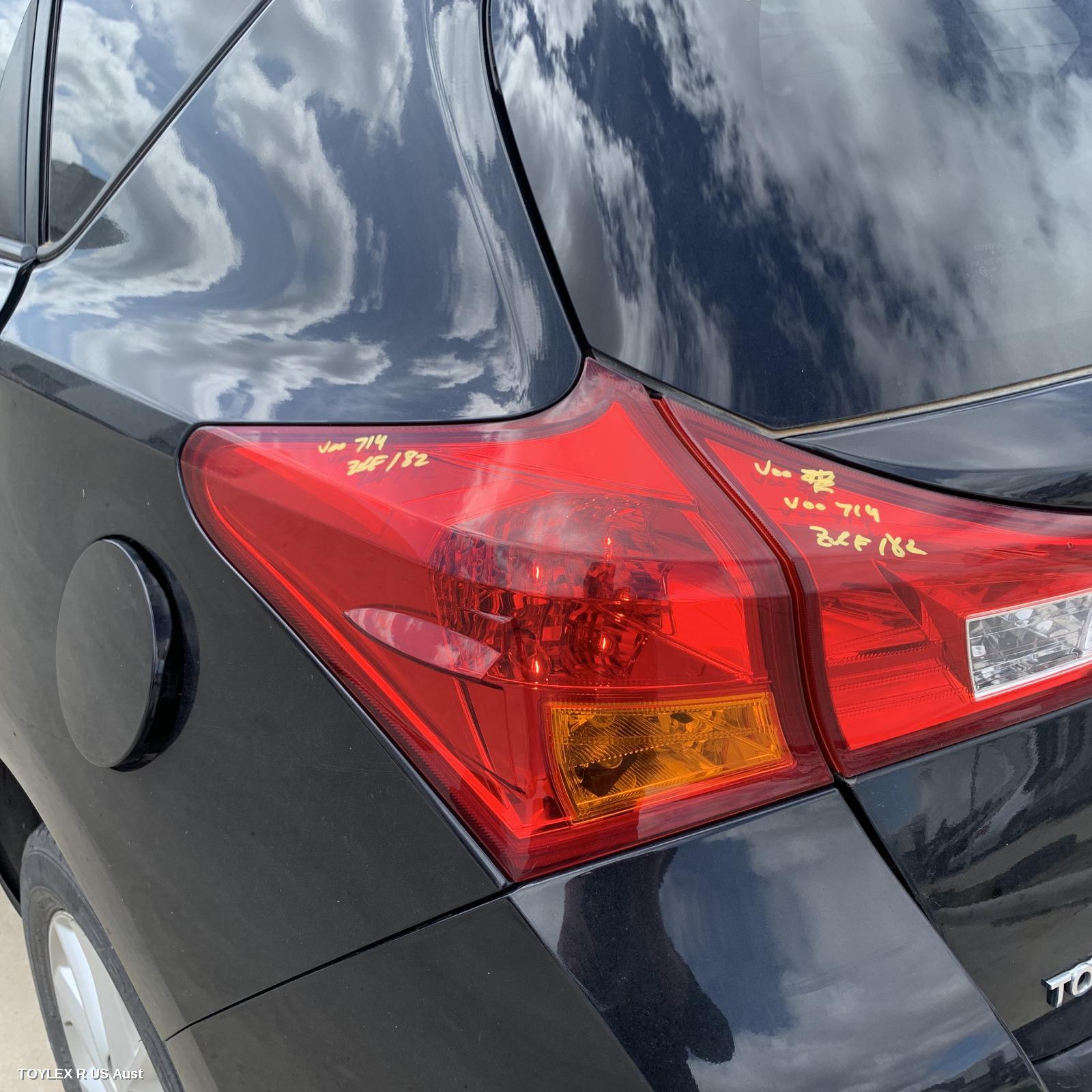 TOYOTA COROLLA 2013 Left Taillight ZRE182R, HATCH