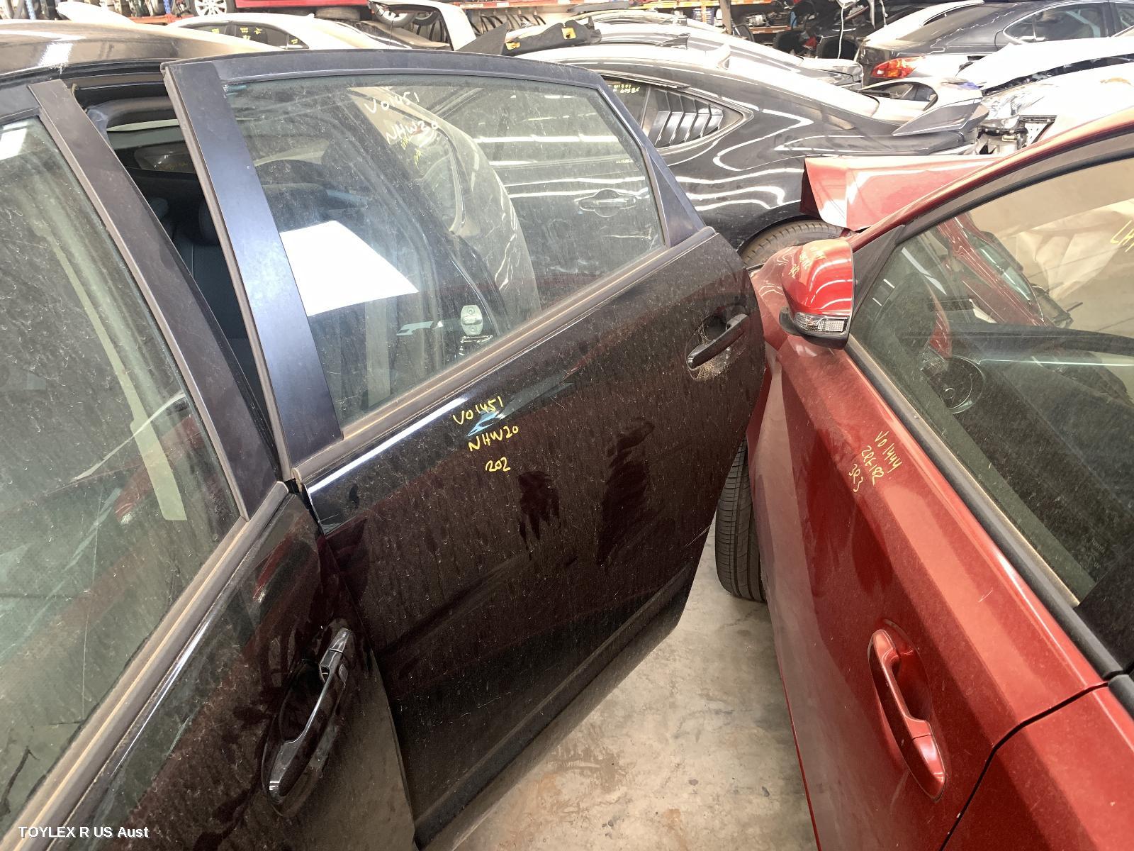 TOYOTA PRIUS 2006 Left Rear Door/Sliding NHW20R