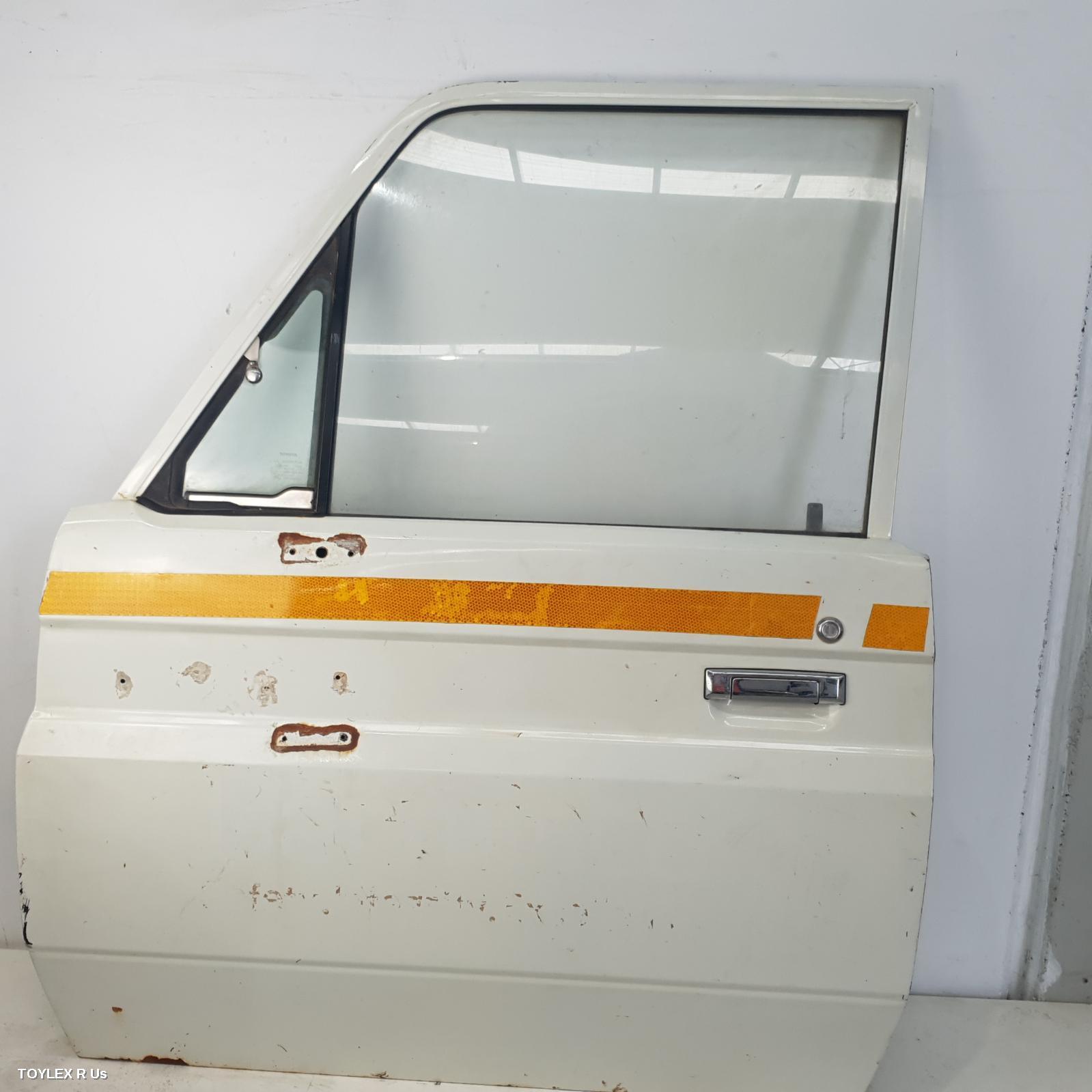 TOYOTA LANDCRUISER 2003 Left Front Door 78/79 SERIES, NON POWER DOOR LOCK TYPE