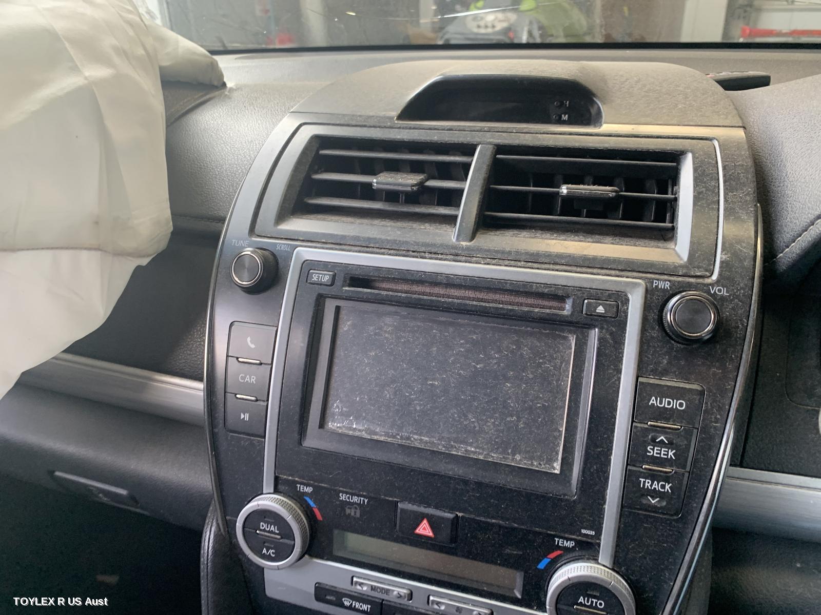 TOYOTA CAMRY 2013 Radio/Cd/Dvd/Sat/Tv 6.1in TOUCHSCREEN (P/N ON FACE 100035), ASV50/AVV50