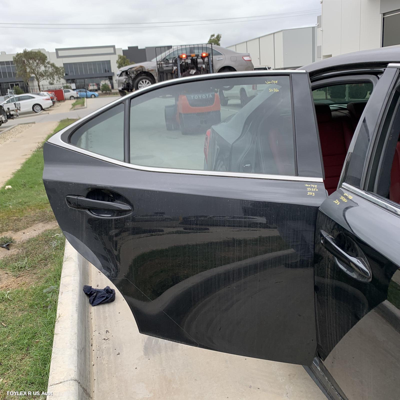 LEXUS IS SERIES 2017 Right Rear Door Sliding IS200t/IS250/IS300H/IS350, XE30