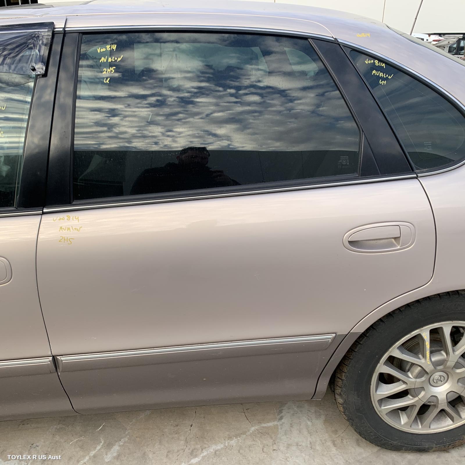 TOYOTA AVALON 2002 Left Rear Door/Sliding MCX10R