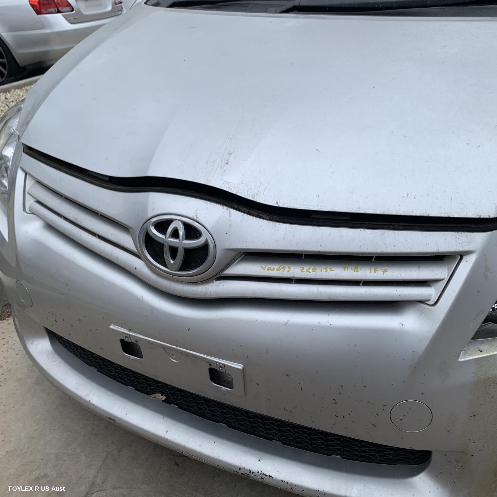 TOYOTA COROLLA 2011 Grille RADIATOR GRILLE, ZRE152R, HATCH