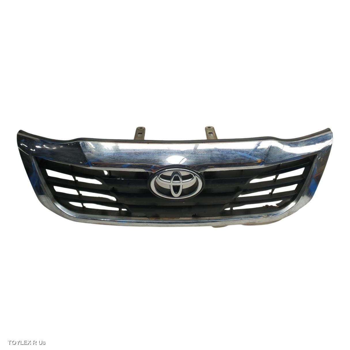 TOYOTA HILUX 2014 Grille RADIATOR GRILLE CHROME SURROUND, SR/SR5