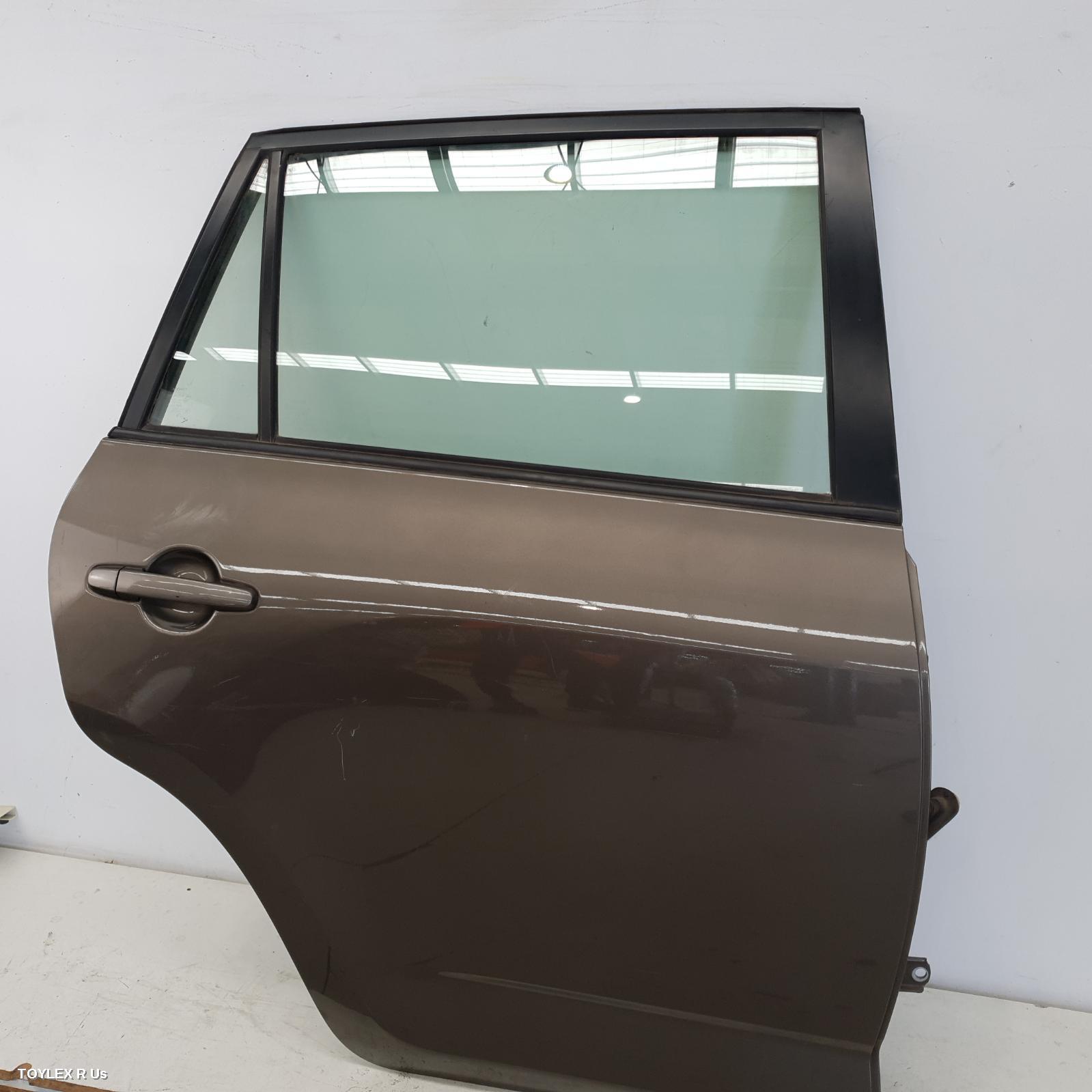 TOYOTA RAV4 2011 Right Rear Door Sliding ACA33, LWB, CV/EDGE, NON FLARE TYPE