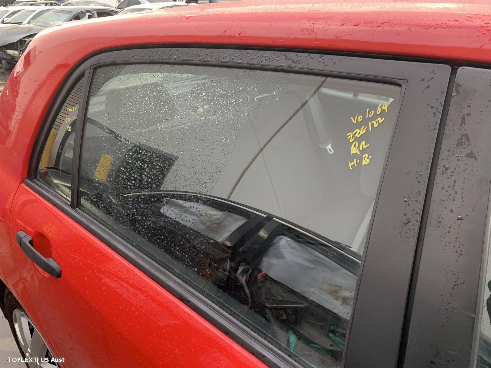 TOYOTA COROLLA 2006 Right Rear Door Window ZZE122 (JAPAN-VIN JTD), HATCH