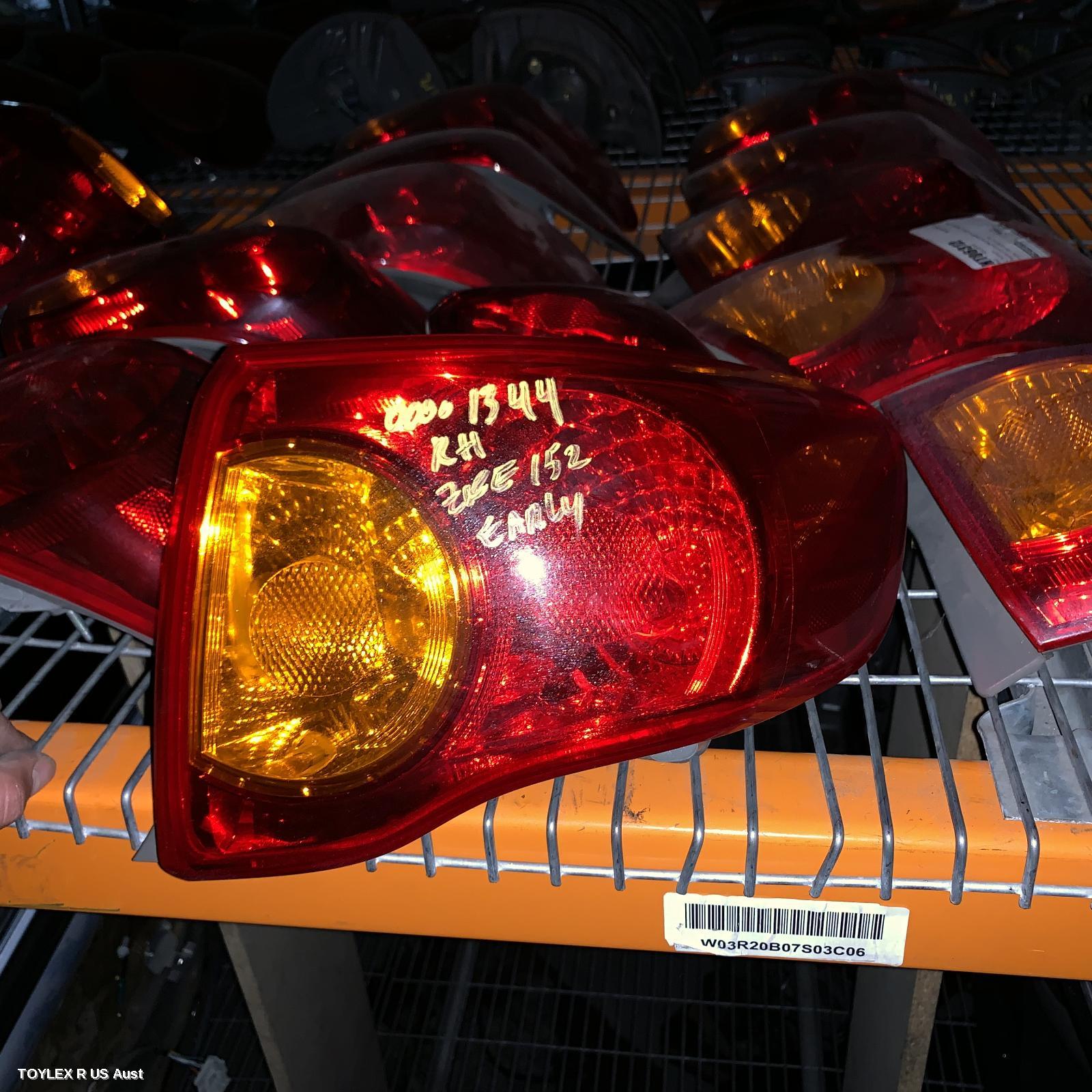 TOYOTA COROLLA 2008 Right Taillight ZRE152/153R, SEDAN