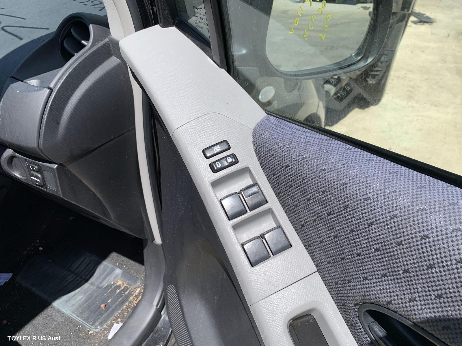 TOYOTA YARIS 2009 Pwr Dr Wind Switch RH FRONT (MASTER SWITCH), 4 SWITCH TYPE, 5DR HATCH/SEDAN, NCP9#