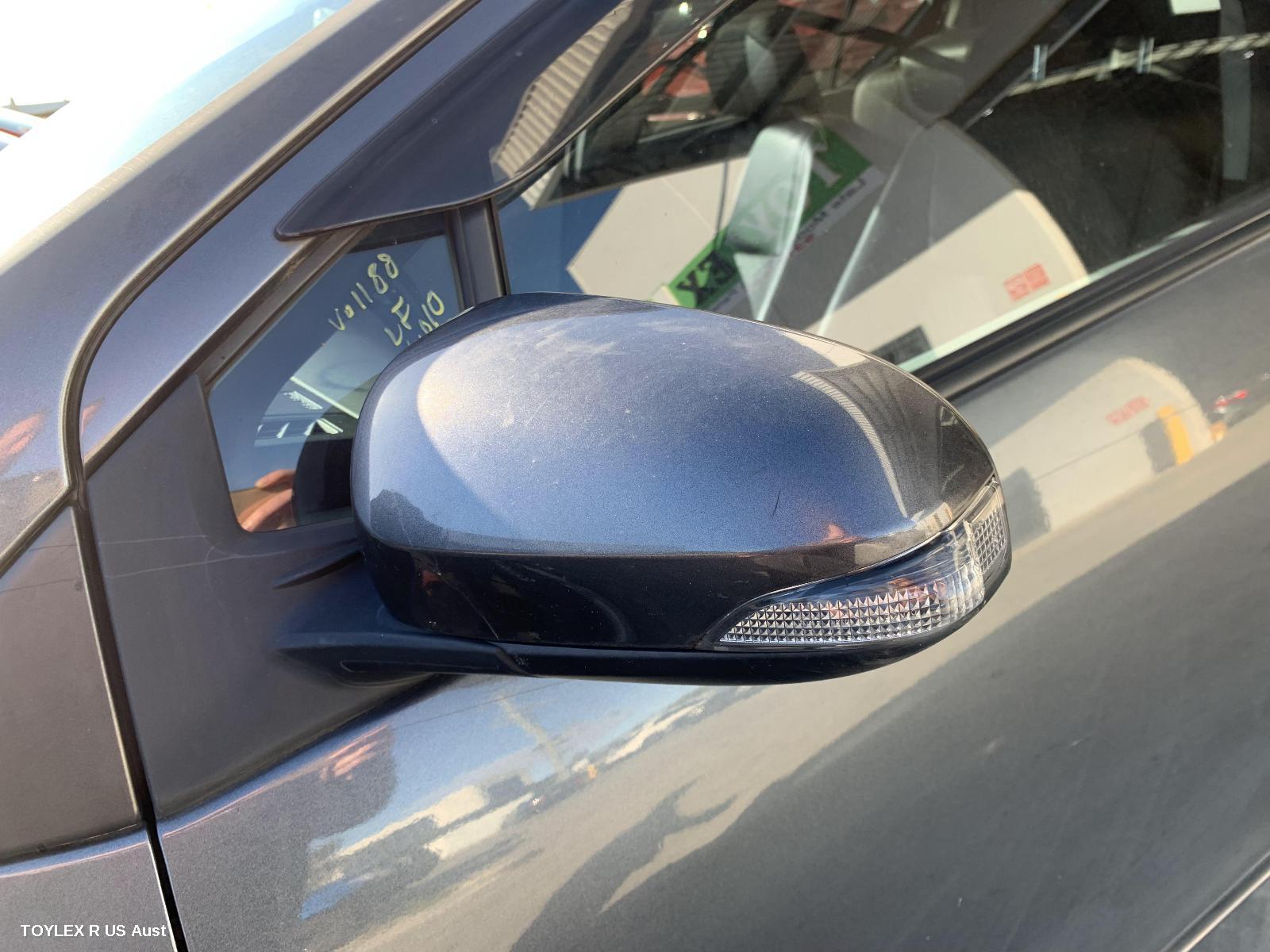 TOYOTA PRIUS 2012 Left Door Mirror NHP10R, PRIUS C, POWER FOLDING TYPE