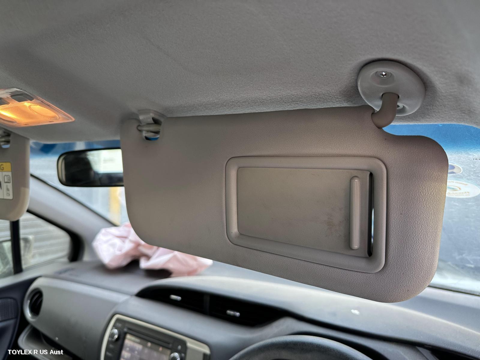 TOYOTA YARIS 2014 Sunvisor NCP13#, RH SIDE