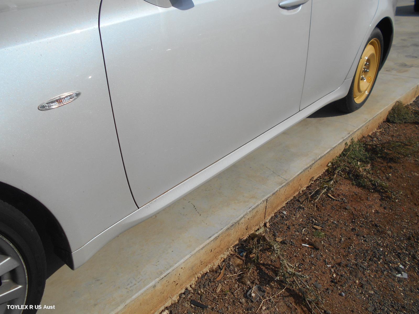 LEXUS IS250/IS250C 2006 Side Step/Skirt GSE20R, LH SIDE