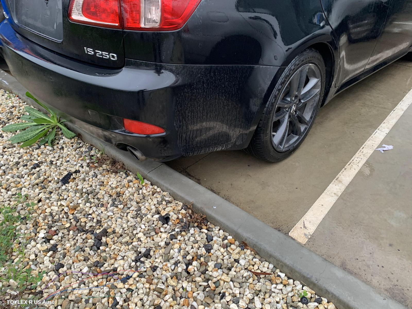 LEXUS IS250/IS250C 2011 Rear Bumper IS250/IS350, GSE20R/GSE21R, NON PARK SENSORS TYPE