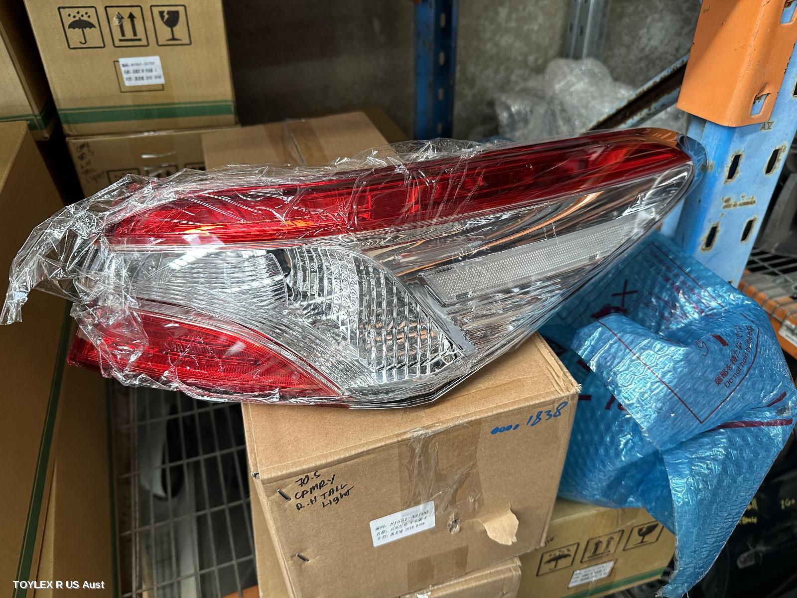 TOYOTA CAMRY 2018 Right Taillight XV70, IN BODY, NON LED TYPE