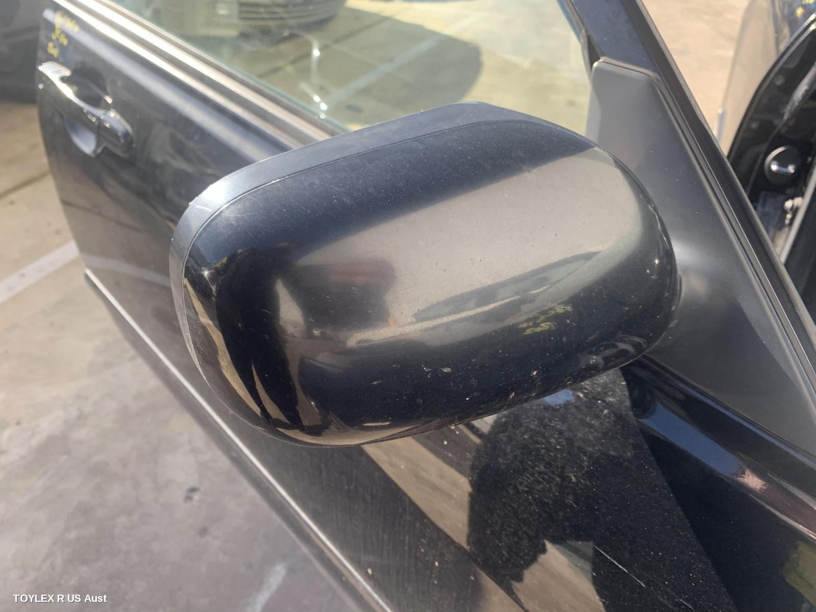 LEXUS IS200/IS300 2003 Right Door Mirror POWER, SQARE PLUG TYPE