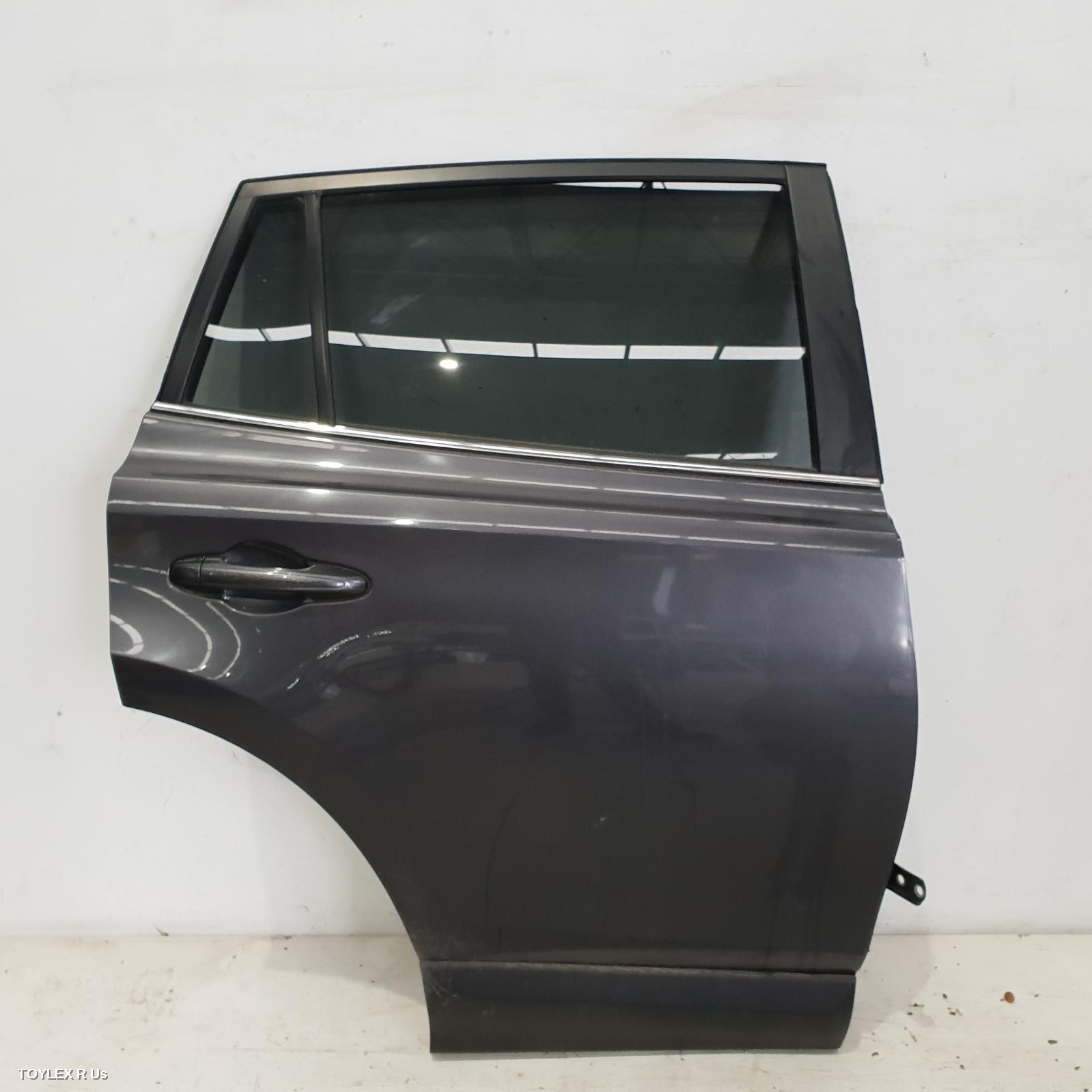 TOYOTA RAV4 2015 Right Rear Door Sliding XA40