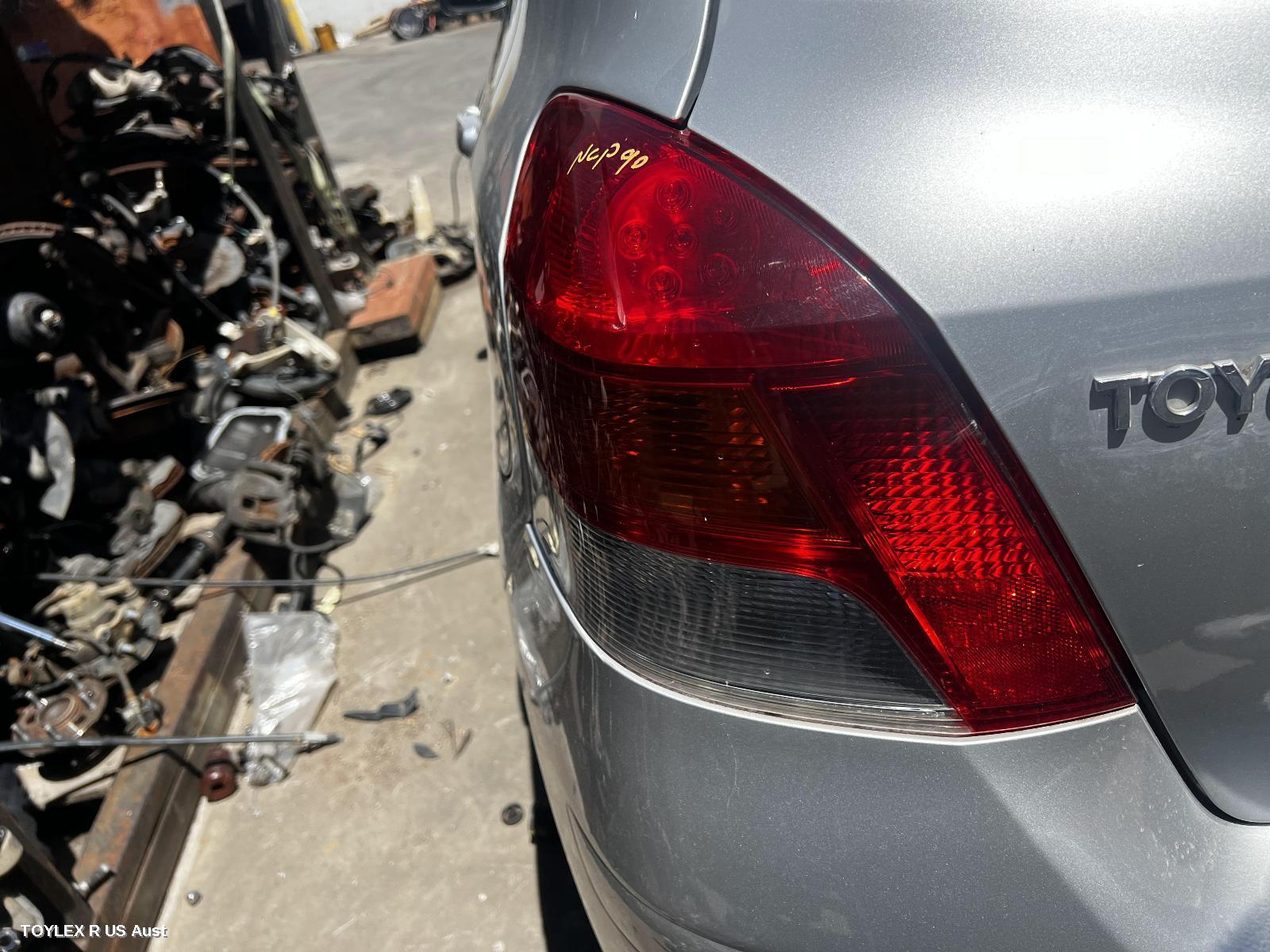 TOYOTA YARIS 2010 Left Taillight NCP9#, HATCH, LED, UPPER TYPE, LENS# 52-187