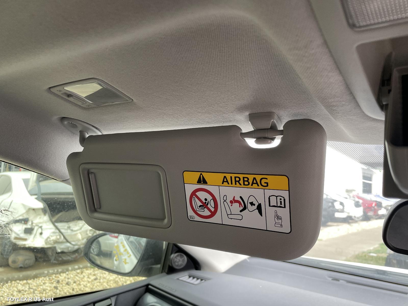 TOYOTA COROLLA 2017 Sunvisor ZRE182R/ZWE186R, LH SIDE