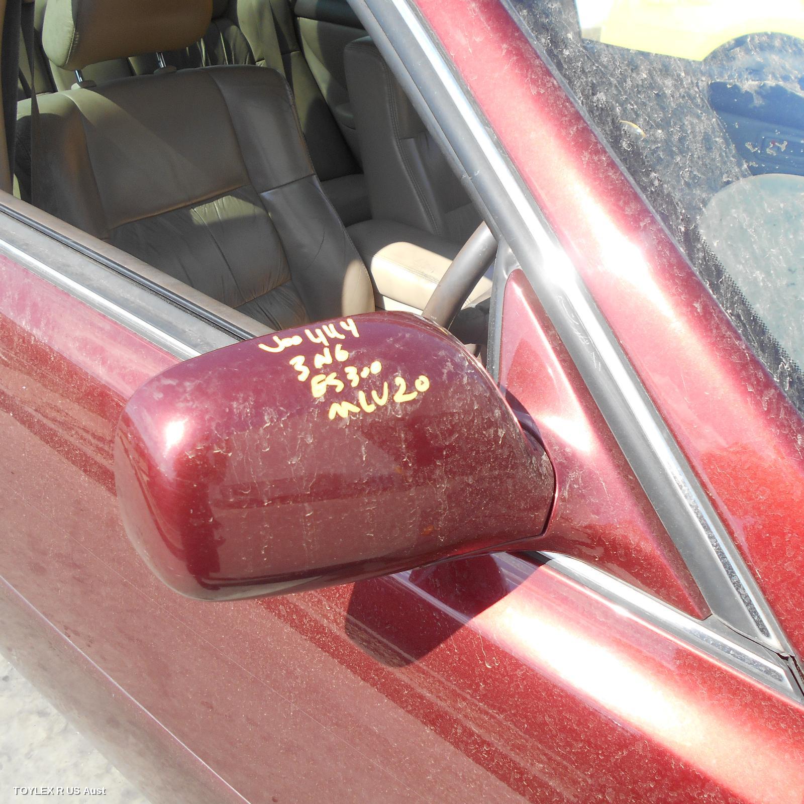 LEXUS ES300 (92-05) 1999 Right Door Mirror MCV20