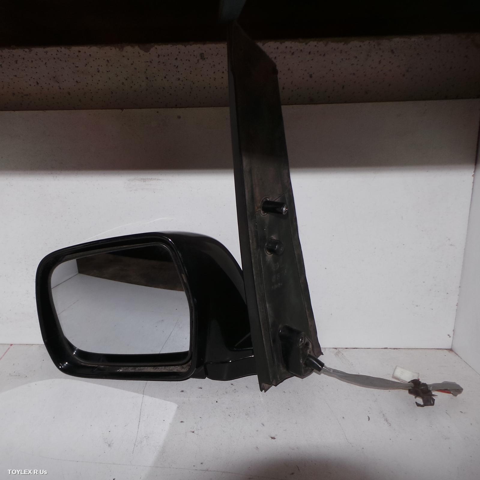 TOYOTA TARAGO 2003 Left Door Mirror ACR30, POWER