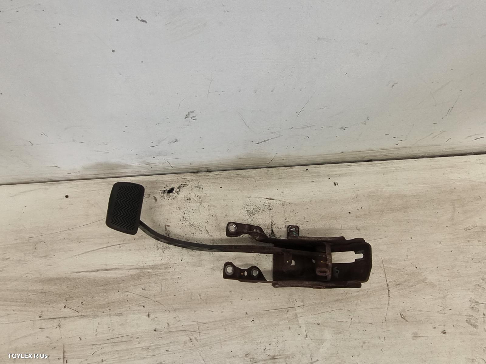 TOYOTA HILUX 2016 Pedal Assembly BRAKE PEDAL