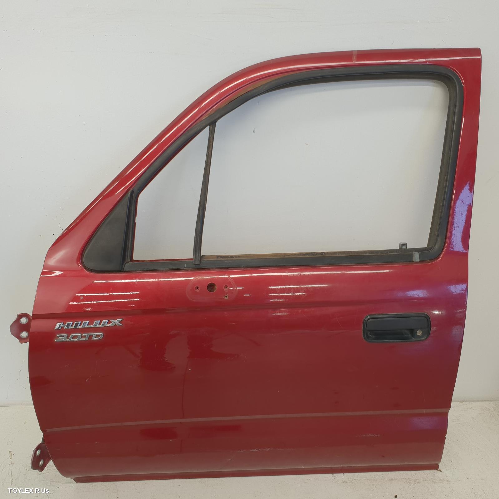 TOYOTA HILUX 2004 Left Front Door DUAL CAB, UTE BACK, 1/4 GLASS TYPE