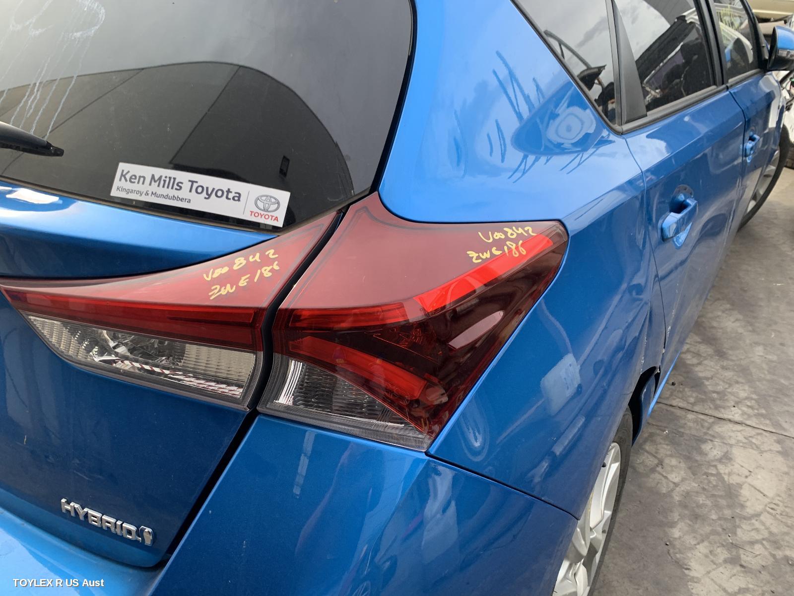 TOYOTA COROLLA 2017 Right Taillight ZRE182R, HATCH