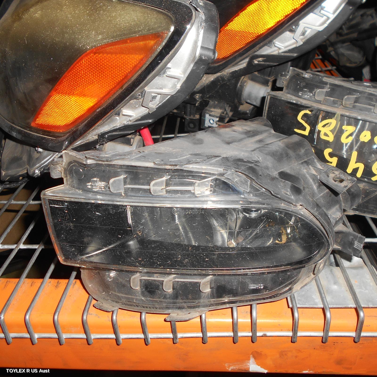 LEXUS GS 2007 Left Indicator/Fog/Side BUMPER FOGLAMP, 190 SERIES