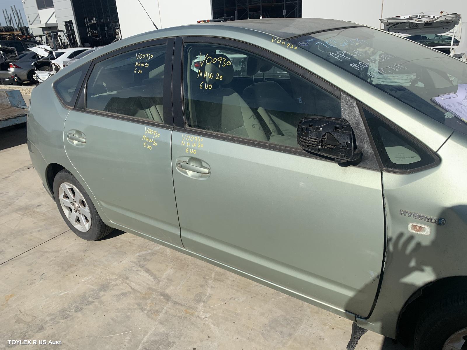 TOYOTA PRIUS 2006 Right Front Door NHW20R