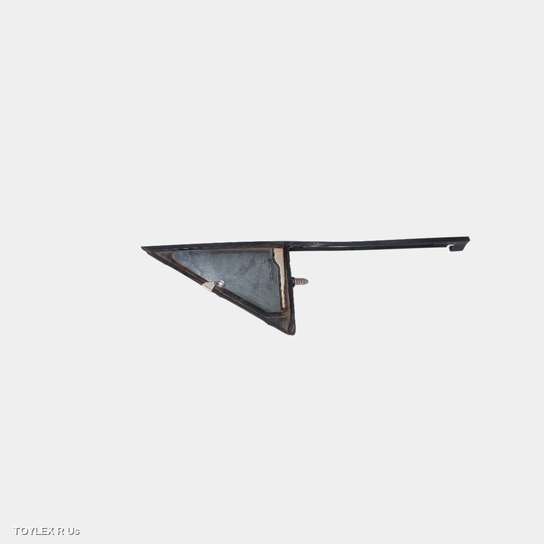 TOYOTA LANDCRUISER 2010 Left Front 1/4 Door Glass 70 SERIES (MY07 UPDATE)