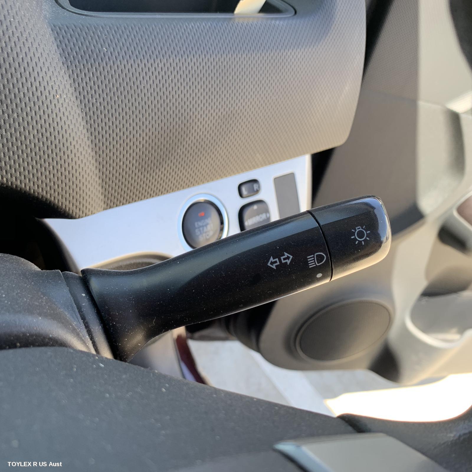 TOYOTA RUKUS 2011 Combination Switch FLASHER SWITCH, AZE151R