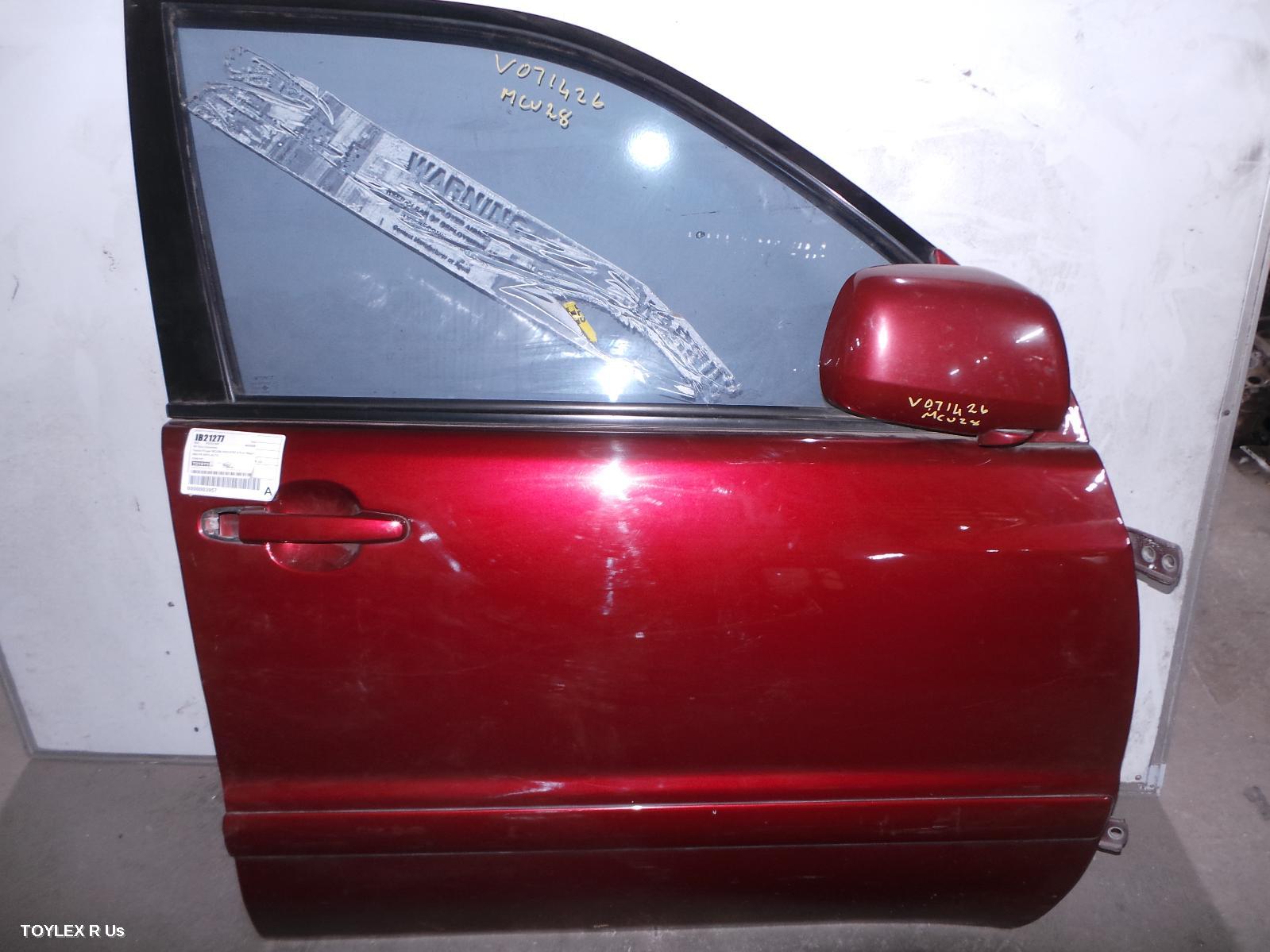 TOYOTA KLUGER 2004 Right Front Door MCU28R