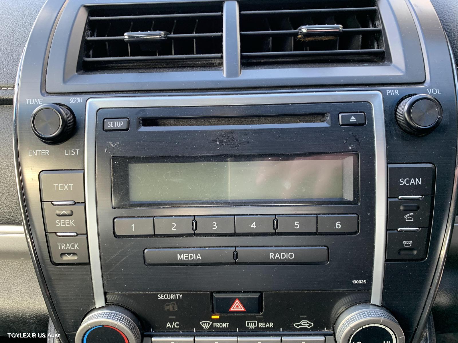 TOYOTA CAMRY 2014 Radio/Cd/Dvd/Sat/Tv SINGLE DISC CD PLAYER (P/N ON FACE 100025), ASV50/AVV50