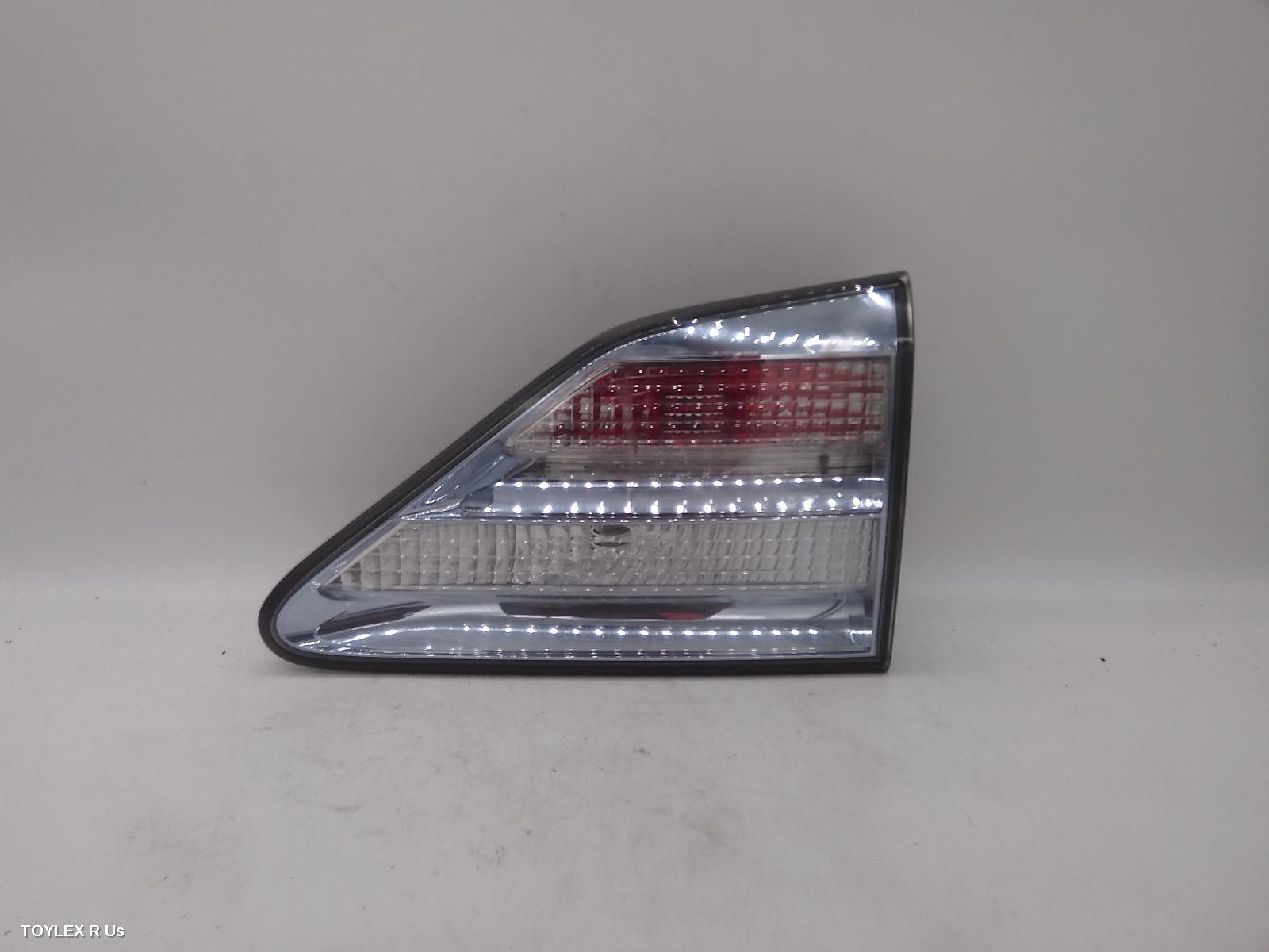 LEXUS RX SERIES 2012 Rear Garnish TAILGATE LAMP (RH SIDE), GYL15R, RX450H
