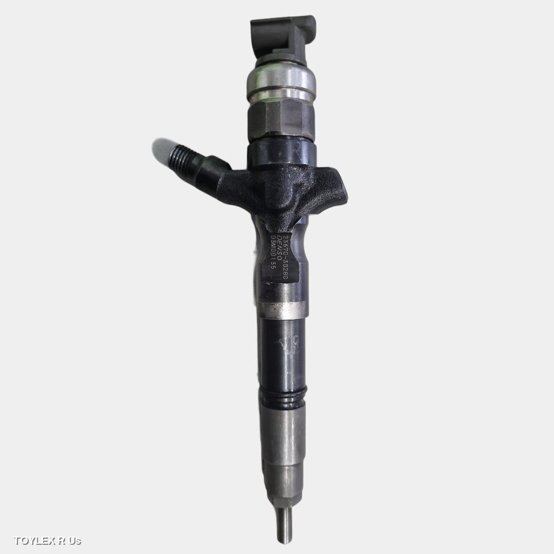 TOYOTA HILUX 2011 Fuel Injector DIESEL, 3.0, 1KD-FTV, TURBO, P/N 2367030280