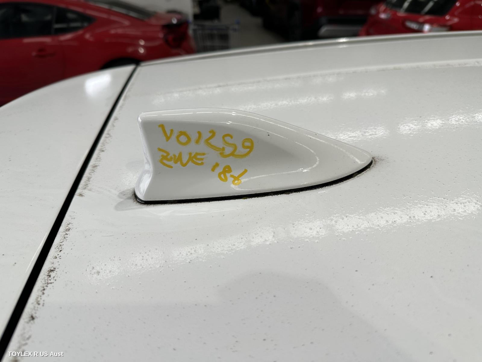 TOYOTA COROLLA 2017 Antenna ZRE182R