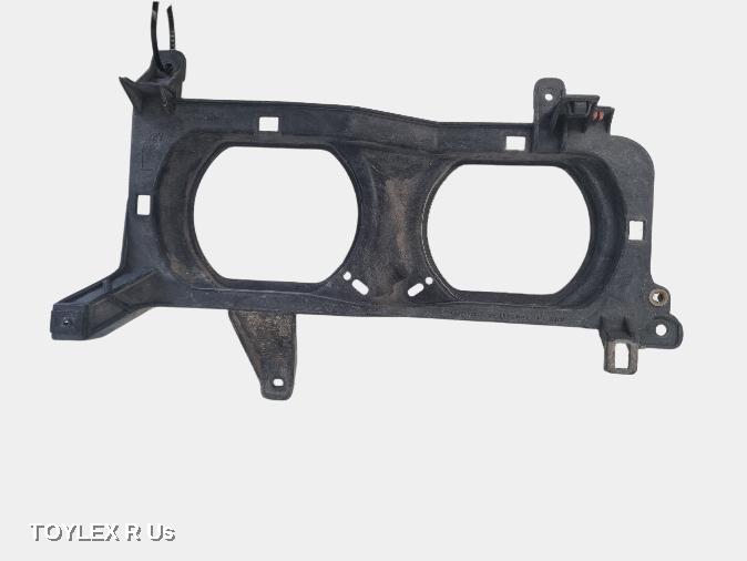 TOYOTA LANDCRUISER 1992 Left Headlamp 80 SERIES, HEADLIGHT HOUSING ONLY (PLASTIC), TWIN HEADLIGHT TYPE, DX/GXL