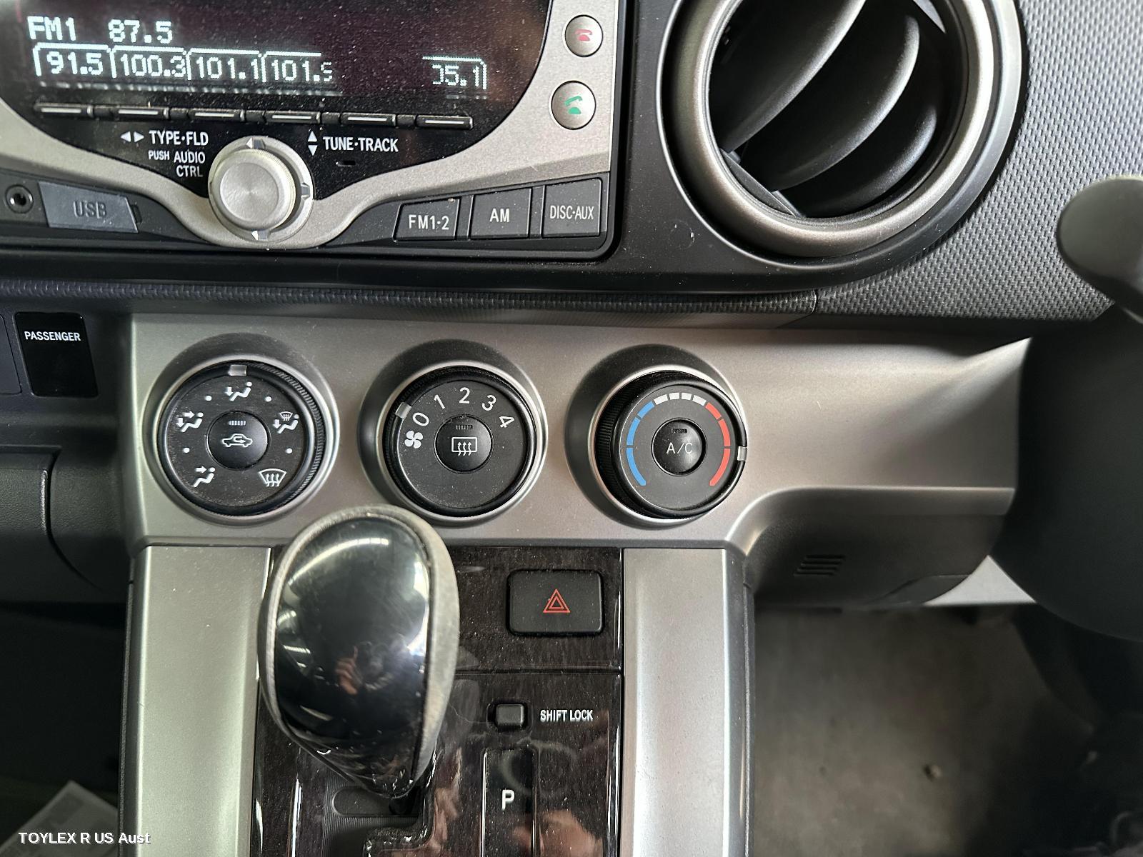 TOYOTA RUKUS 2011 Heater/Ac Controls AZE151R, NON CLIMATE CONTROL TYPE