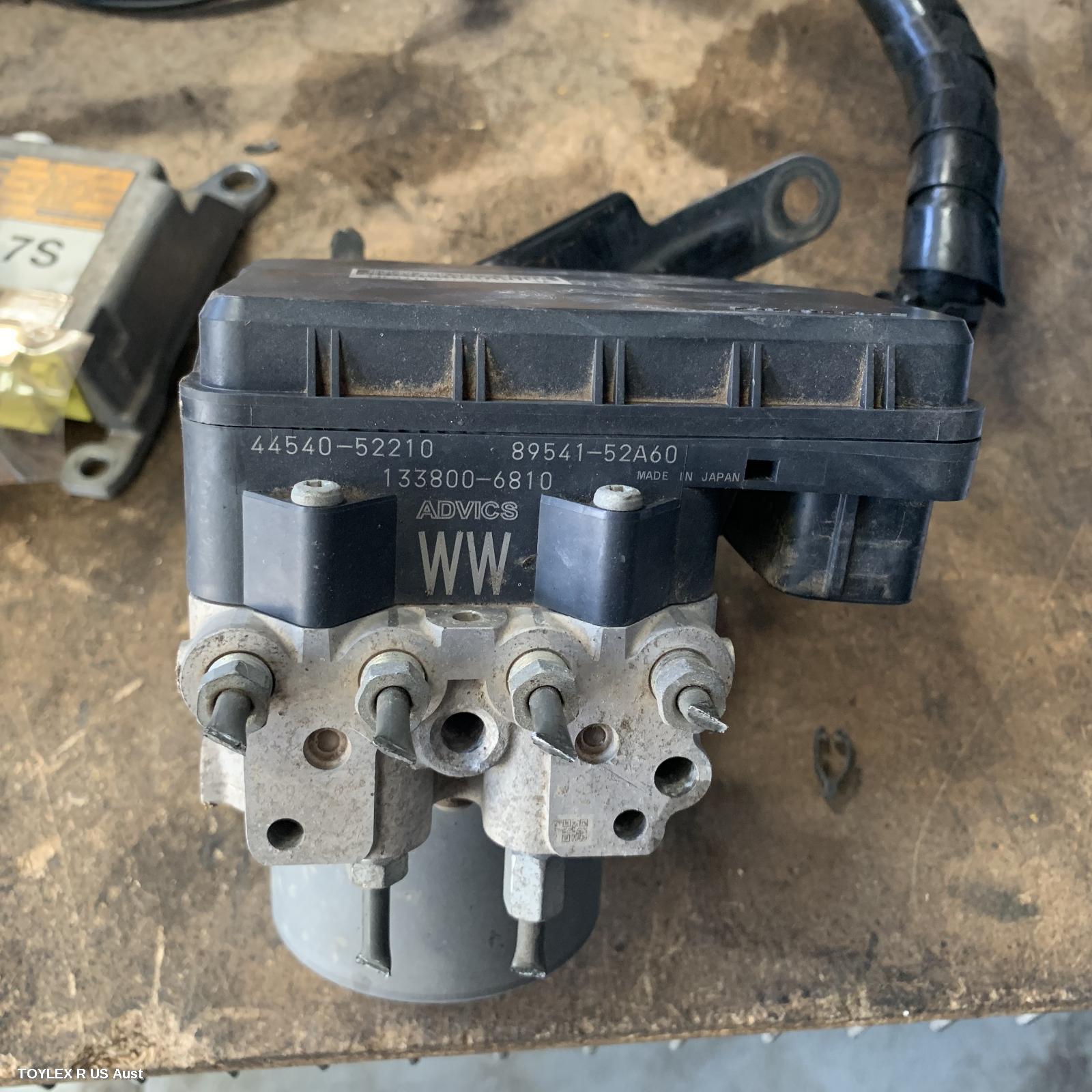TOYOTA YARIS 2009 Abs Pump/Modulator SEDAN, NCP9#