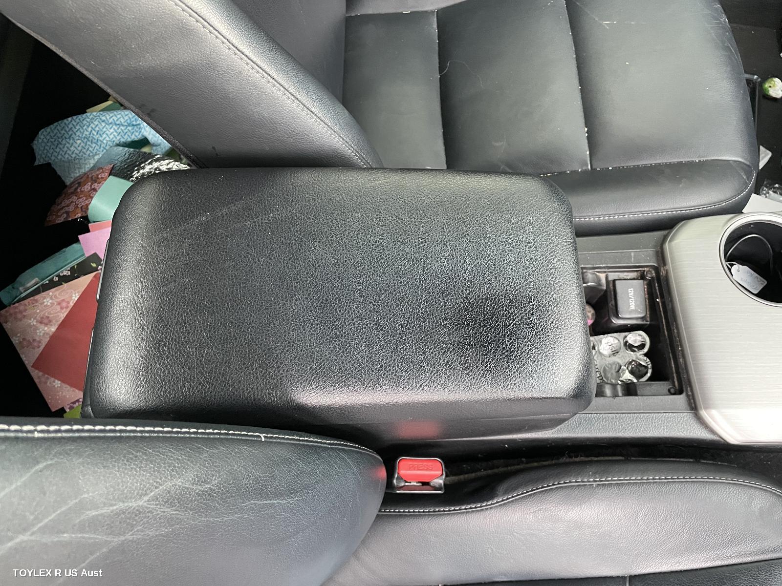 TOYOTA CAMRY 2012 Console ASV50/AVV50, BLACK TRIM TYPE