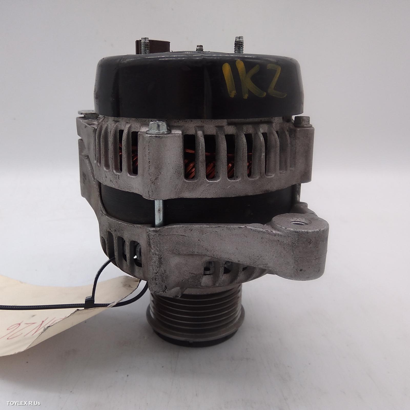 TOYOTA HILUX 2014 Alternator DIESEL, 3.0, 1KD-FTV