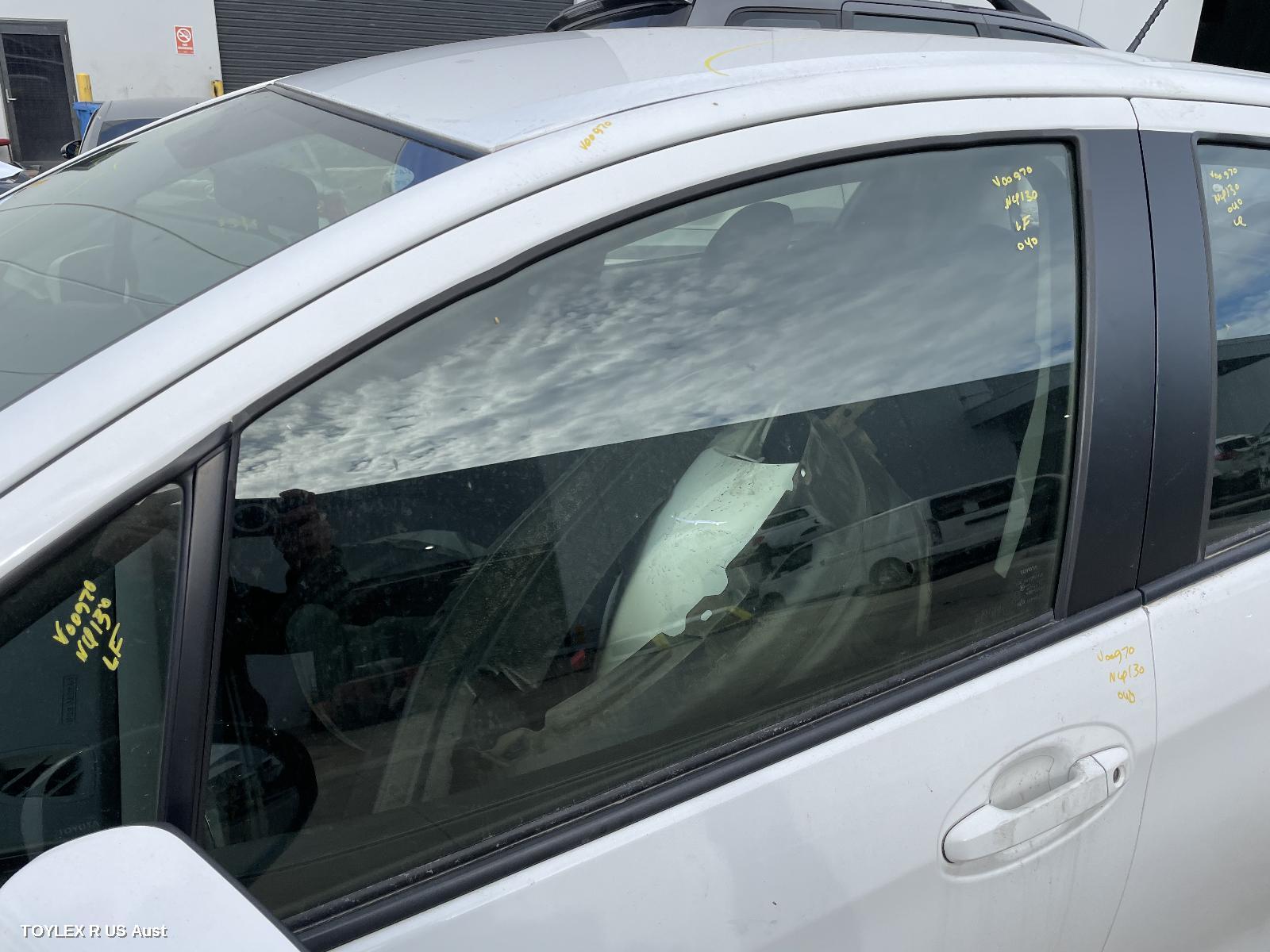 TOYOTA YARIS 2015 Left Front Door Window NCP13#, 5DR HATCH