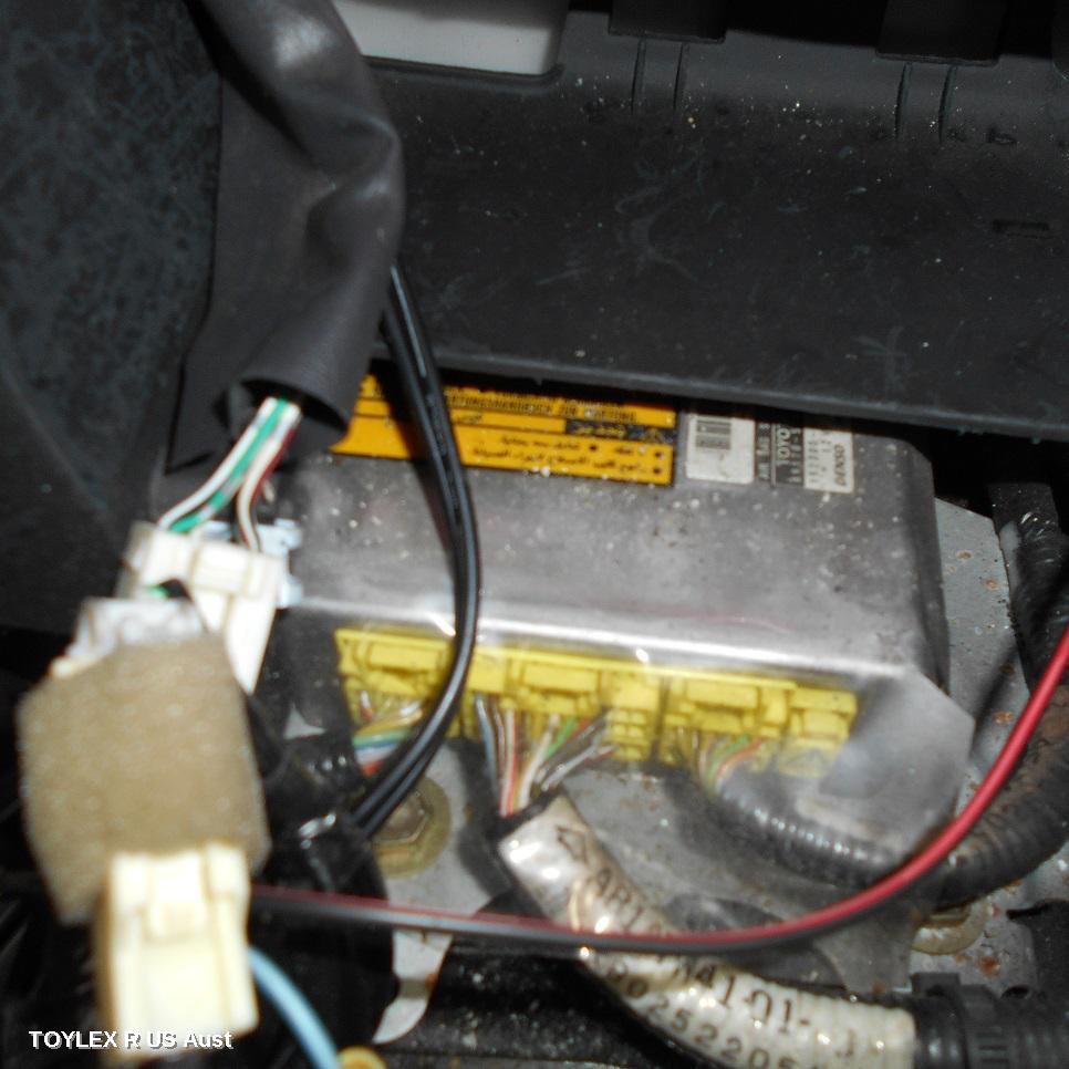 LEXUS IS200/IS300 2002 Airbag Module/Sensor MODULE