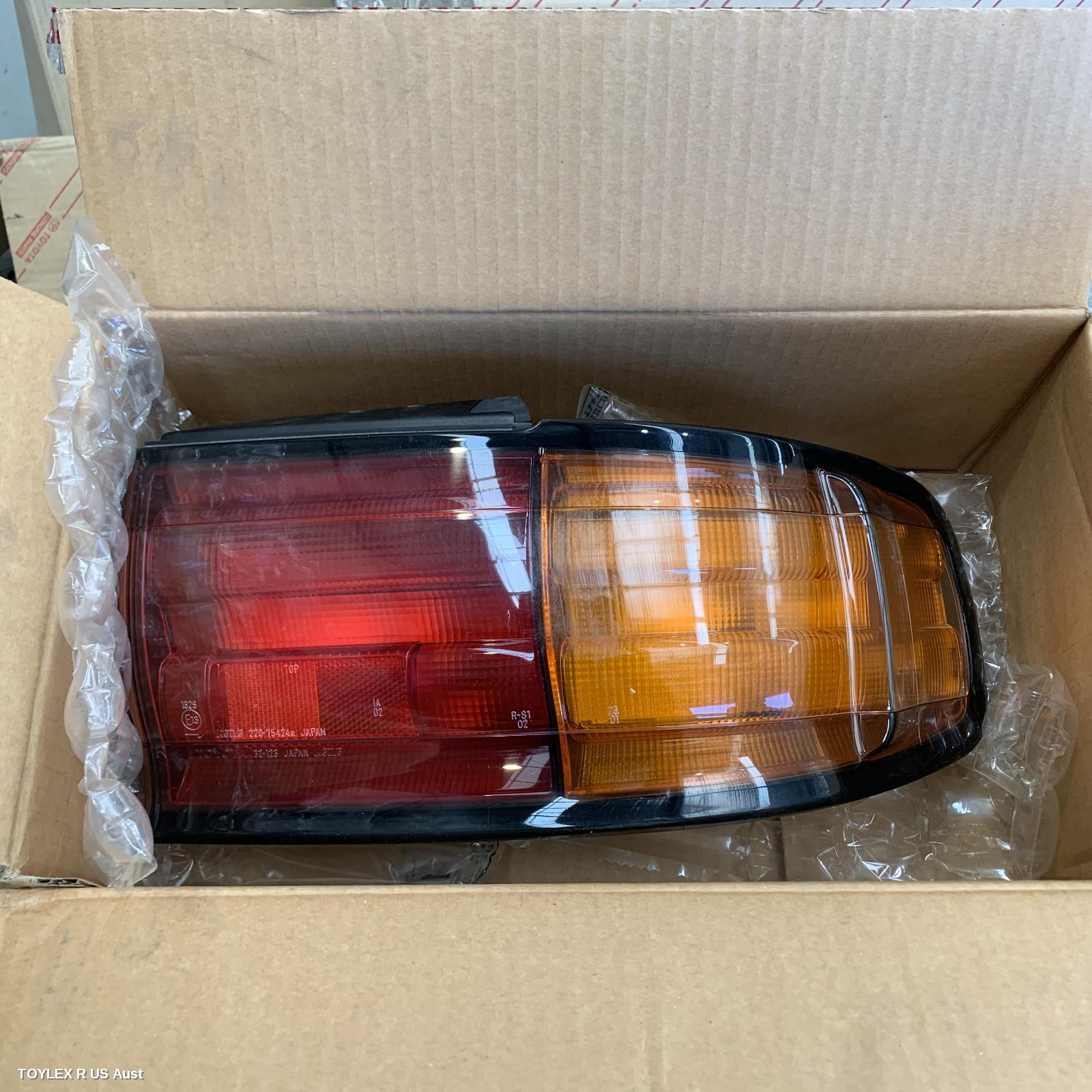 TOYOTA CAMRY 1994 Right Taillight SK10, SEDAN
